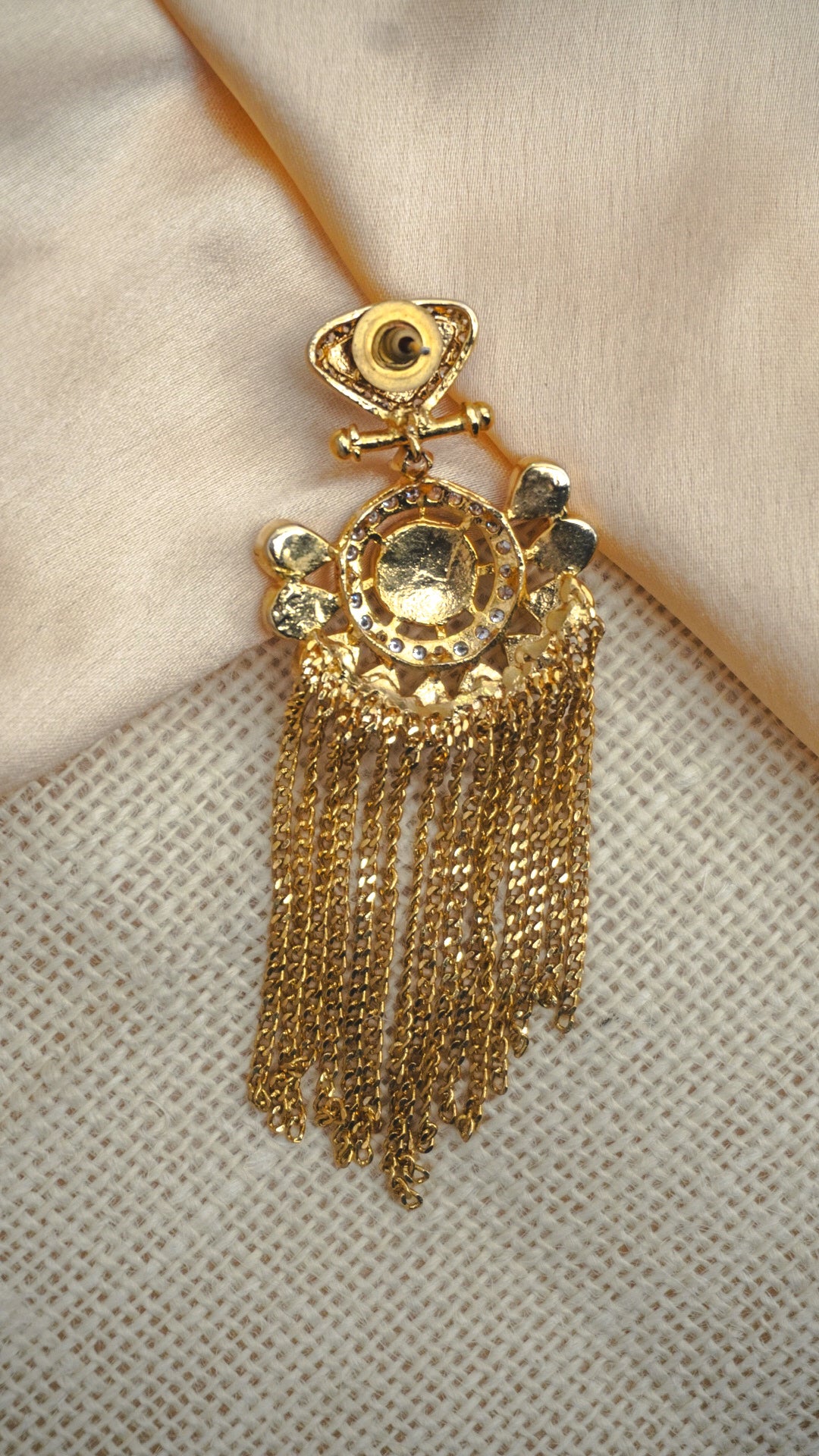 golden-kundan-tassel-earrings