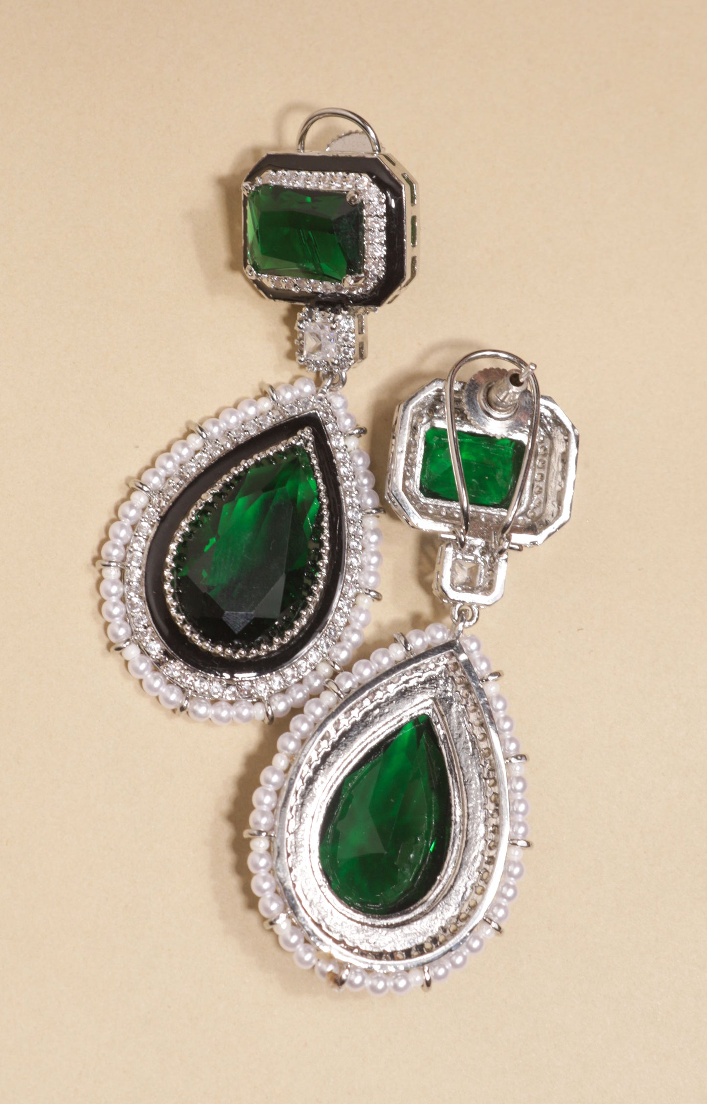 GREEN AD DROP EARRINGS