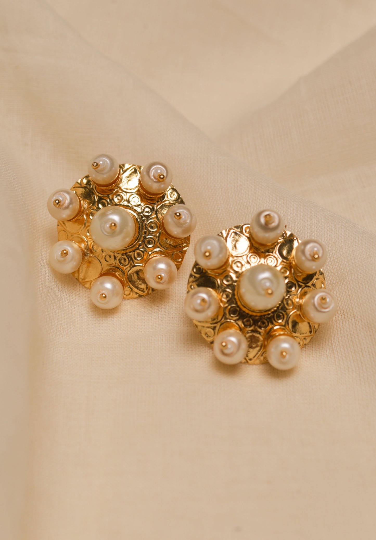 GOLDEN-PEARL-STUDS-EARRINGS